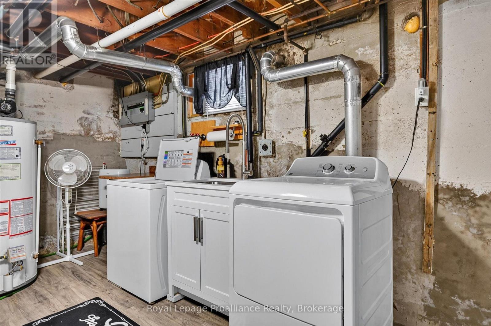 837 Sherburne Street, Peterborough (Otonabee Ward 1), Ontario  K9J 3B7 - Photo 23 - X13719424