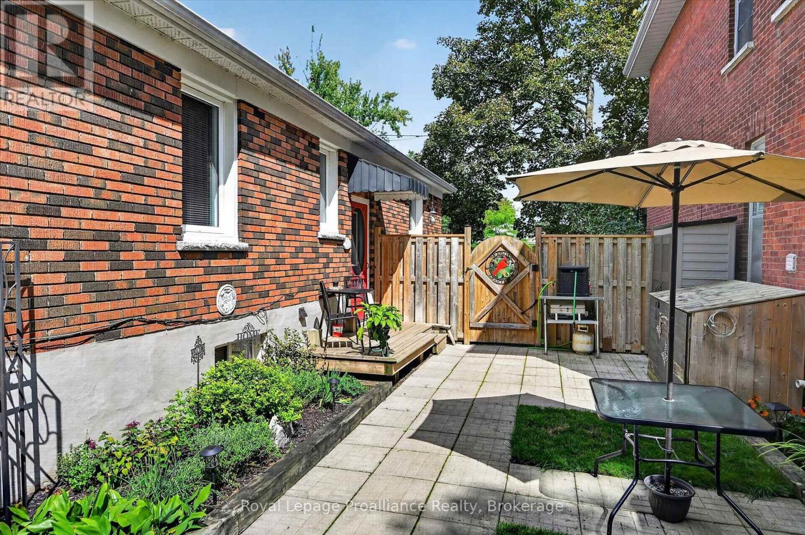837 Sherburne Street, Peterborough (Otonabee Ward 1), Ontario  K9J 3B7 - Photo 26 - X13719424