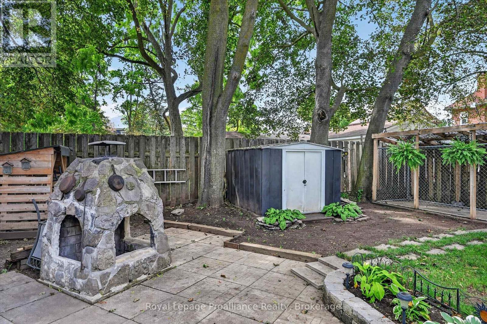 837 Sherburne Street, Peterborough (Otonabee Ward 1), Ontario  K9J 3B7 - Photo 31 - X13719424