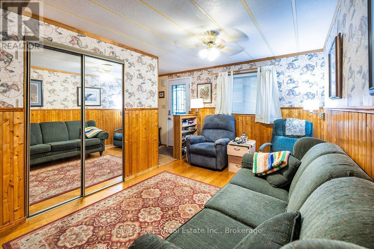 16 Vista Drive, Kawartha Lakes (Lindsay), Ontario  K9V 0H7 - Photo 20 - X13719818