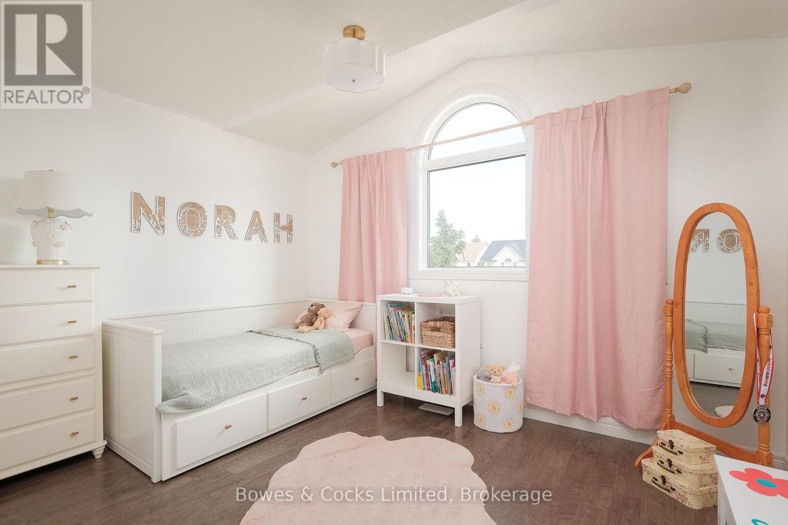 407 Spillsbury Drive, Peterborough (Monaghan Ward 2), Ontario  K9K 2N6 - Photo 13 - X13721202