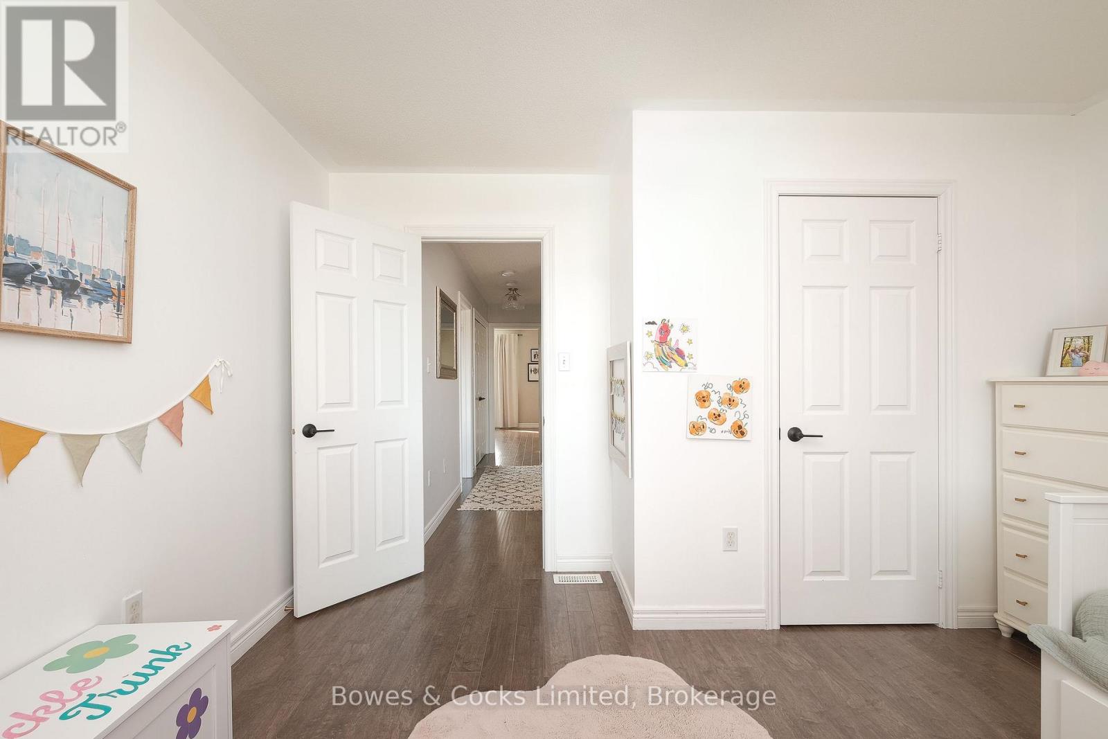 407 Spillsbury Drive, Peterborough (Monaghan Ward 2), Ontario  K9K 2N6 - Photo 14 - X13721202