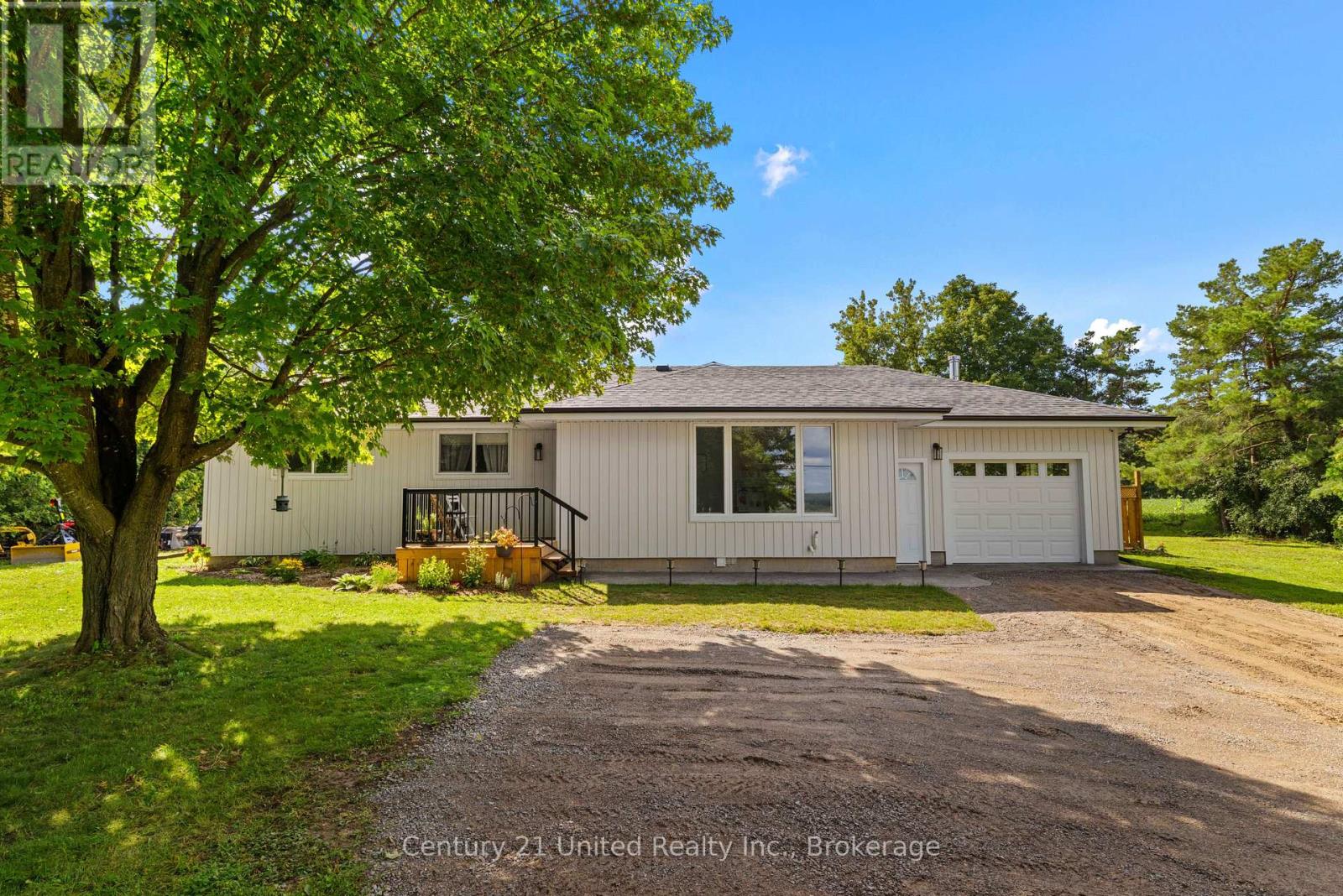 1067 Stewart Line, Cavan Monaghan (Cavan-Monaghan), Ontario  L0A 1C0 - Photo 2 - X13721236