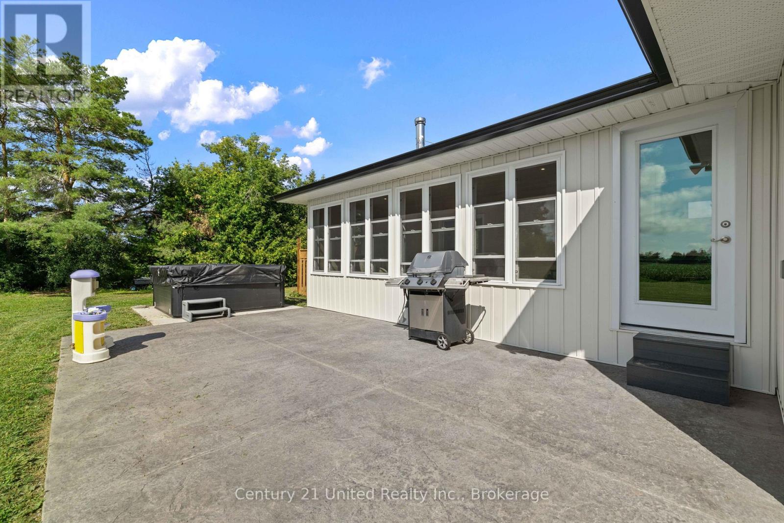 1067 Stewart Line, Cavan Monaghan (Cavan-Monaghan), Ontario  L0A 1C0 - Photo 6 - X13721236