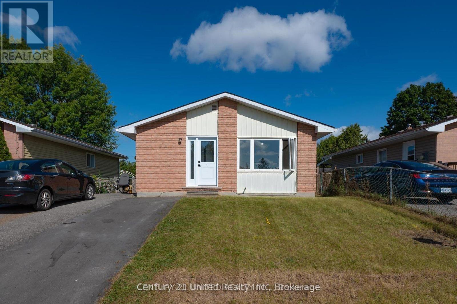 A - 818 ORPINGTON ROAD, peterborough (otonabee ward 1), Ontario