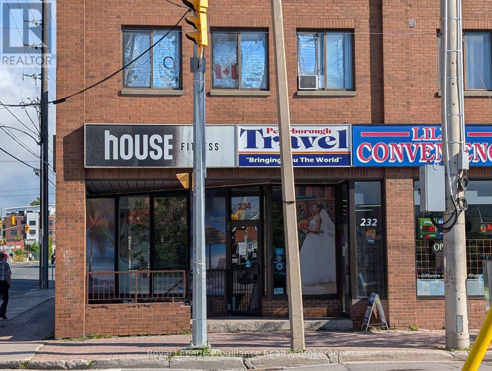 234 Charlotte Street, Peterborough (Town Ward 3), Ontario  K9J 2T8 - Photo 3 - X13722048
