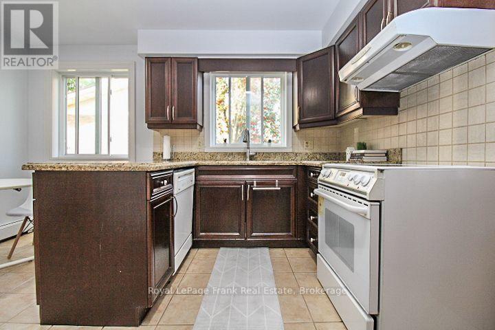 1561 Cherryhill Road, Peterborough (Monaghan Ward 2), Ontario  K9K 1A7 - Photo 18 - X13723142