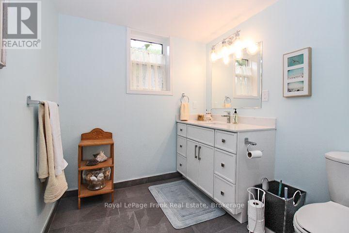 1561 Cherryhill Road, Peterborough (Monaghan Ward 2), Ontario  K9K 1A7 - Photo 31 - X13723142