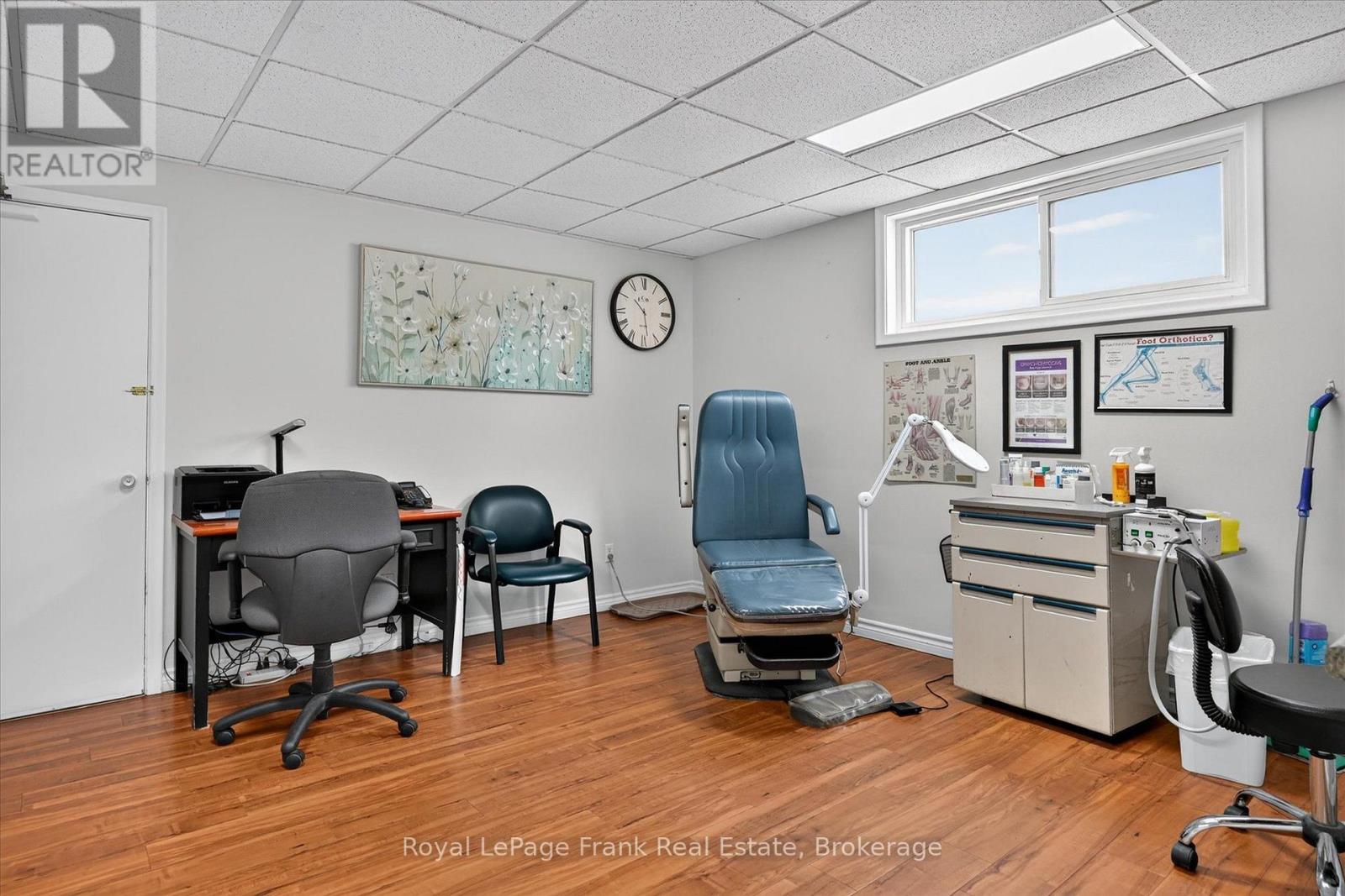 308 Charlotte Street, Peterborough (Town Ward 3), Ontario  K9J 2V7 - Photo 26 - X13723538
