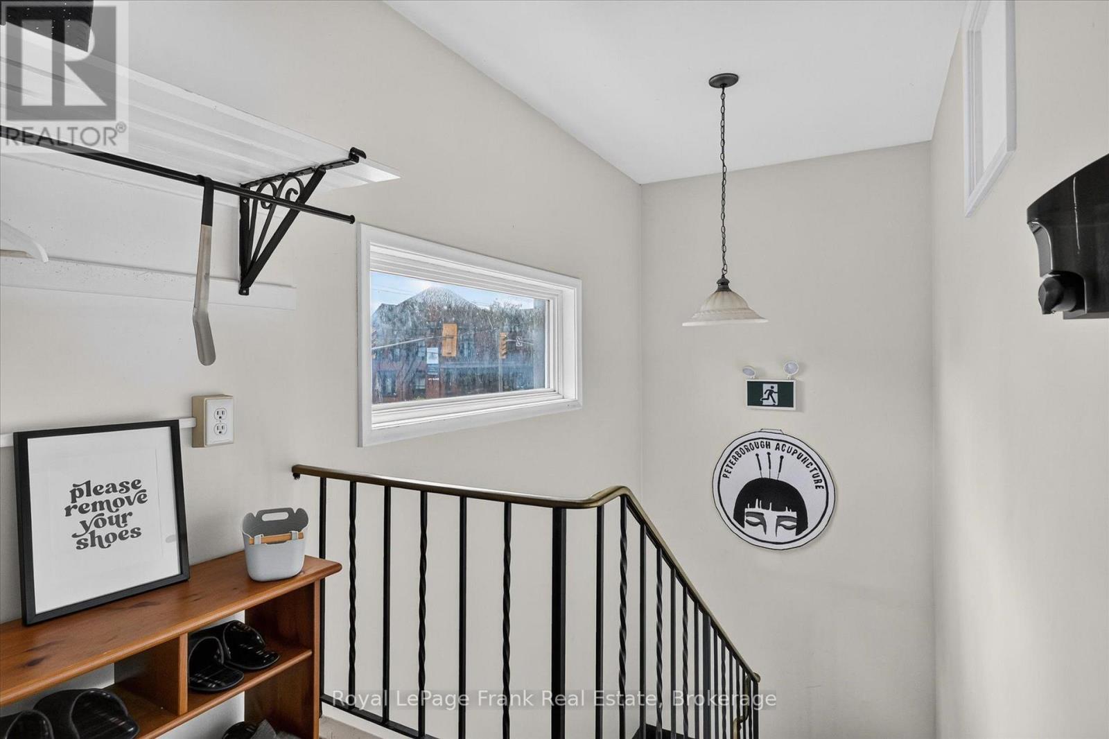 308 Charlotte Street, Peterborough (Town Ward 3), Ontario  K9J 2V7 - Photo 29 - X13723538