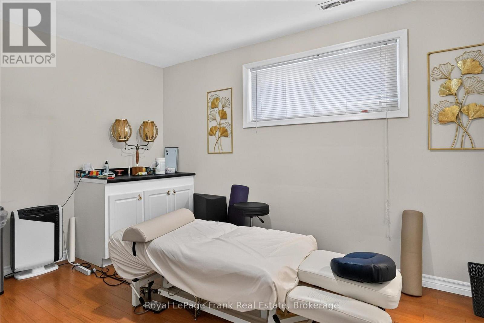 308 Charlotte Street, Peterborough (Town Ward 3), Ontario  K9J 2V7 - Photo 35 - X13723538