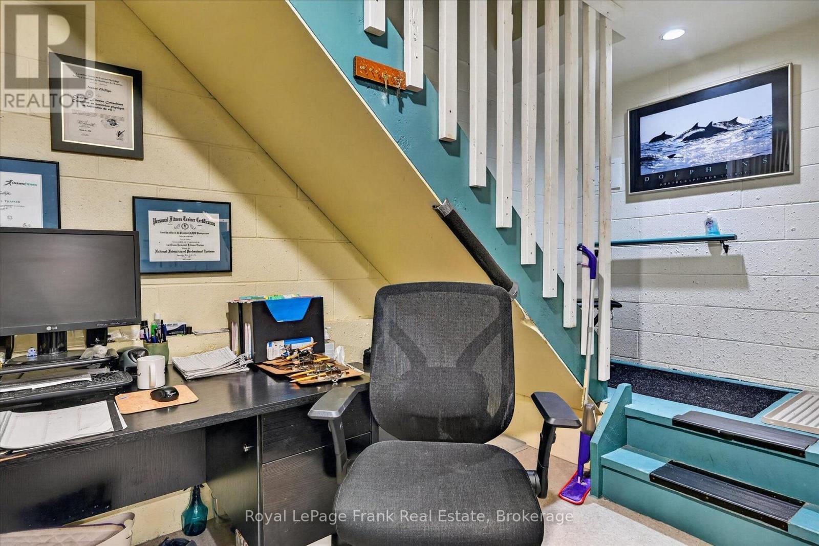 308 Charlotte Street, Peterborough (Town Ward 3), Ontario  K9J 2V7 - Photo 39 - X13723538
