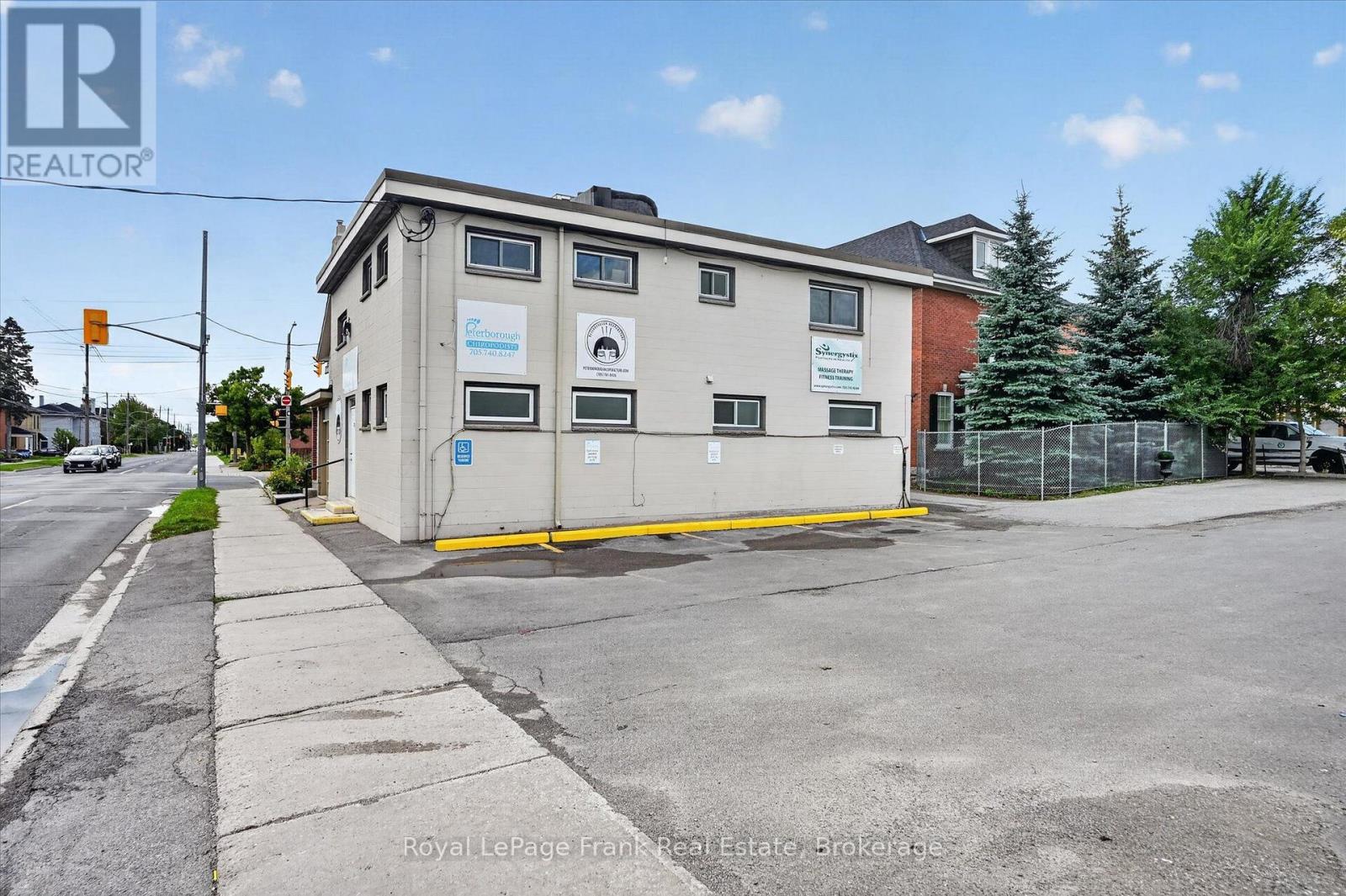 308 Charlotte Street, Peterborough (Town Ward 3), Ontario  K9J 2V7 - Photo 48 - X13723538