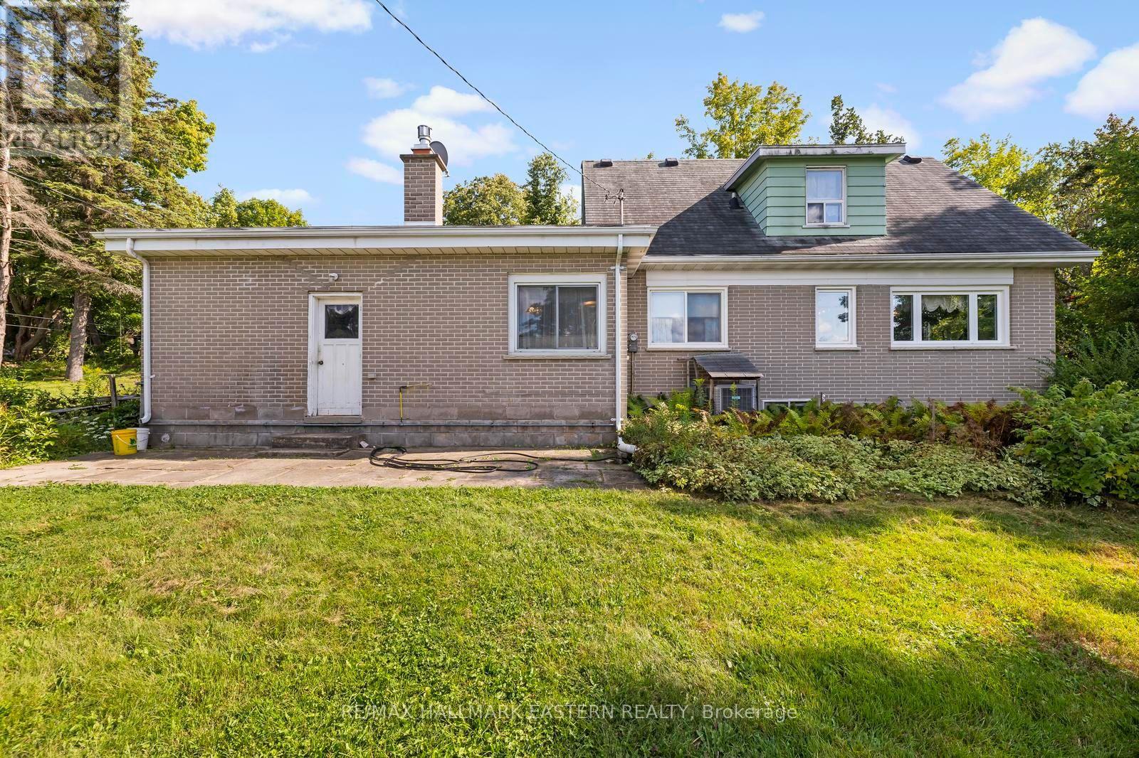 1932 Sherbrooke Street W, Peterborough (Monaghan Ward 2), Ontario  K9J 6X4 - Photo 19 - X13723858