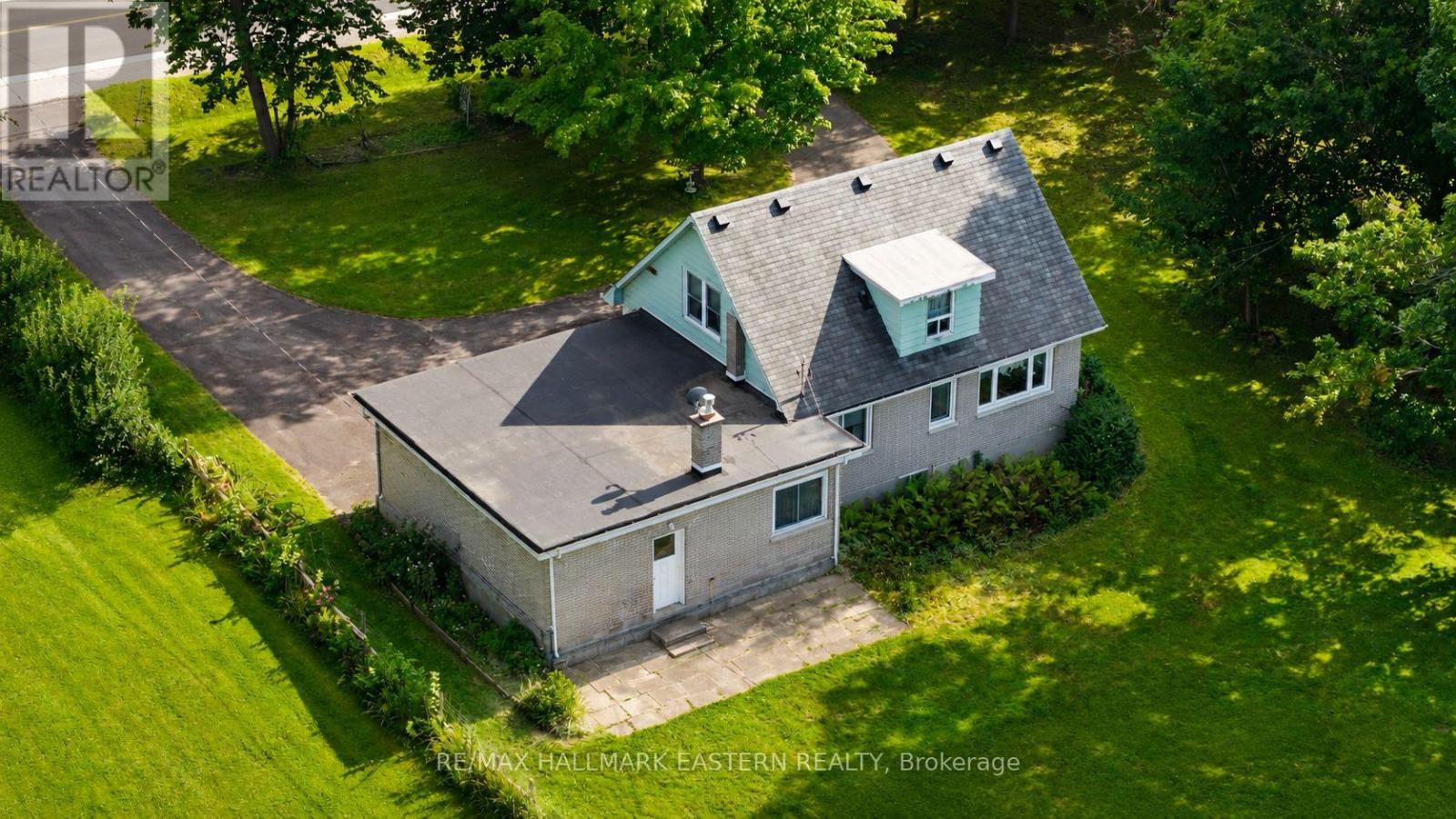 1932 Sherbrooke Street W, Peterborough (Monaghan Ward 2), Ontario  K9J 6X4 - Photo 20 - X13723858