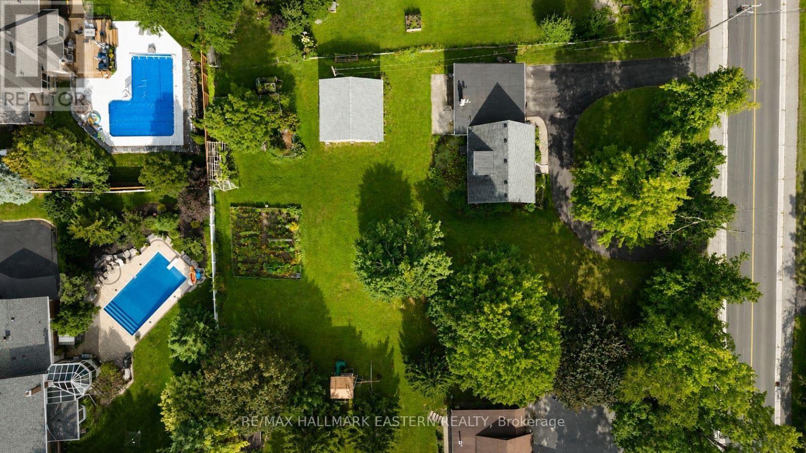 1932 Sherbrooke Street W, Peterborough (Monaghan Ward 2), Ontario  K9J 6X4 - Photo 25 - X13723858