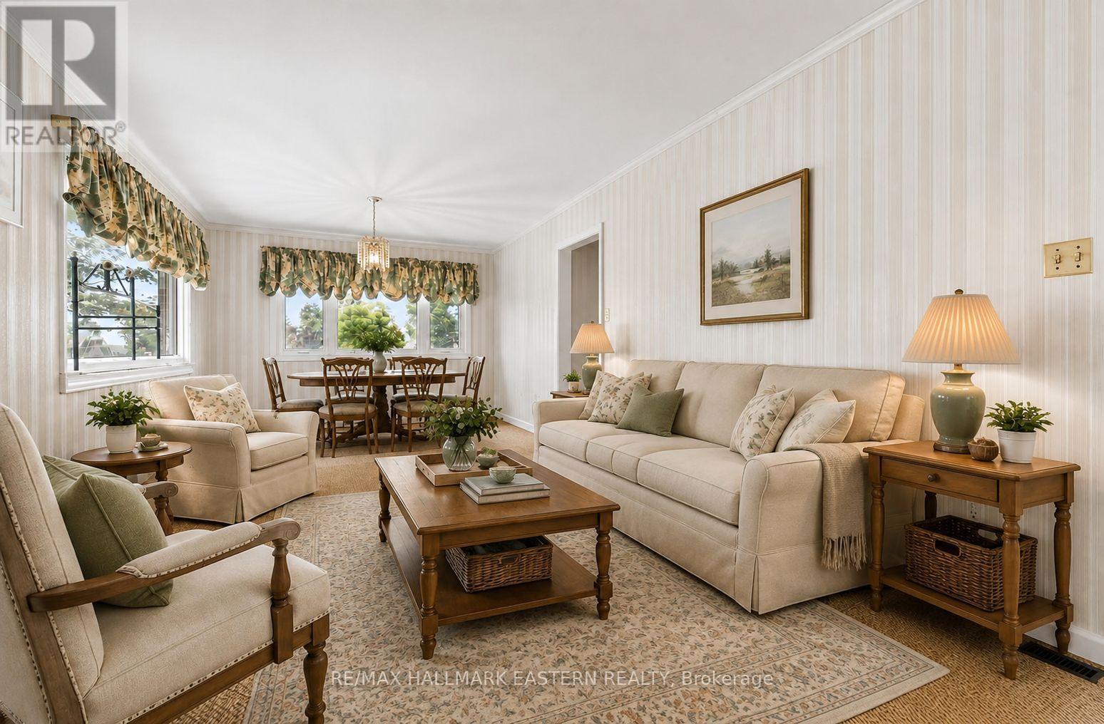 1932 Sherbrooke Street W, Peterborough (Monaghan Ward 2), Ontario  K9J 6X4 - Photo 6 - X13723858