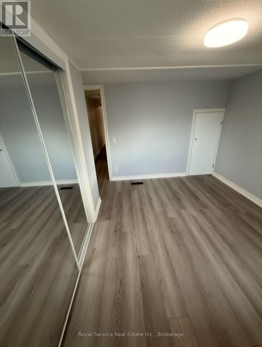 4 - 1037 Arthur Street, Clarington, Ontario  L1B 1K6 - Photo 3 - E13724646