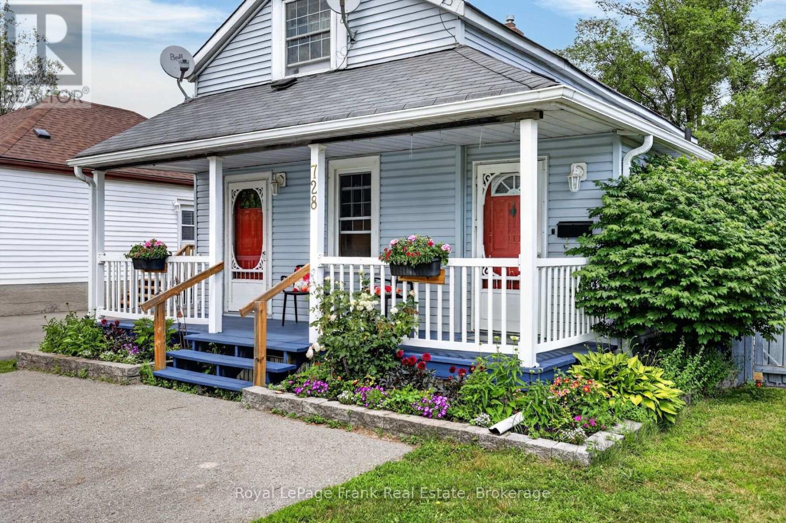 728 Hurley Street, Peterborough (Otonabee Ward 1), Ontario  K9J 3A9 - Photo 3 - X13724810