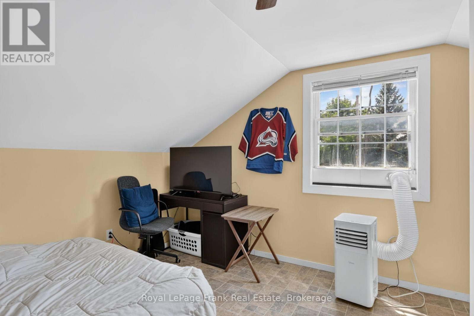 728 Hurley Street, Peterborough (Otonabee Ward 1), Ontario  K9J 3A9 - Photo 34 - X13724810