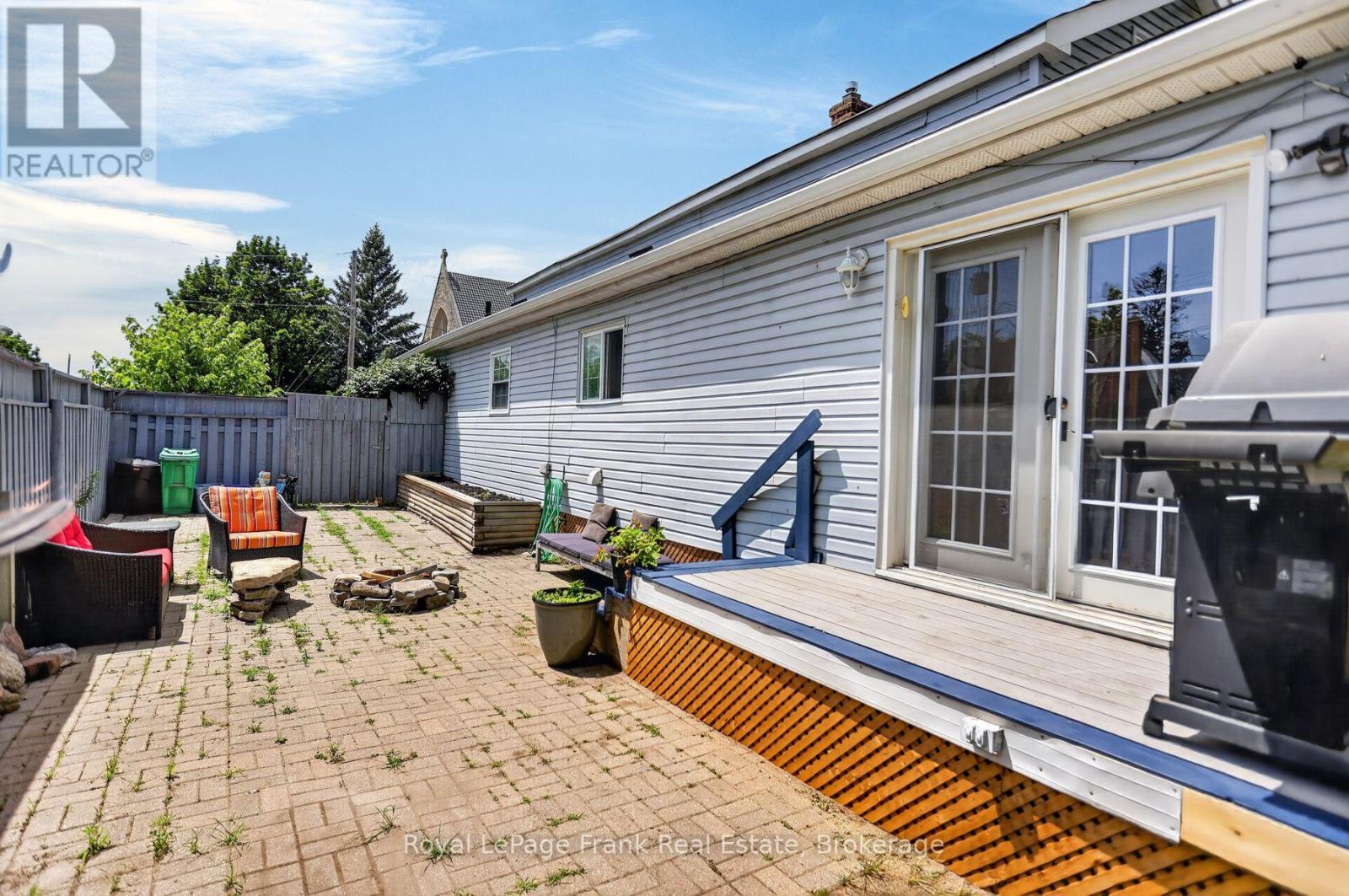 728 Hurley Street, Peterborough (Otonabee Ward 1), Ontario  K9J 3A9 - Photo 46 - X13724810
