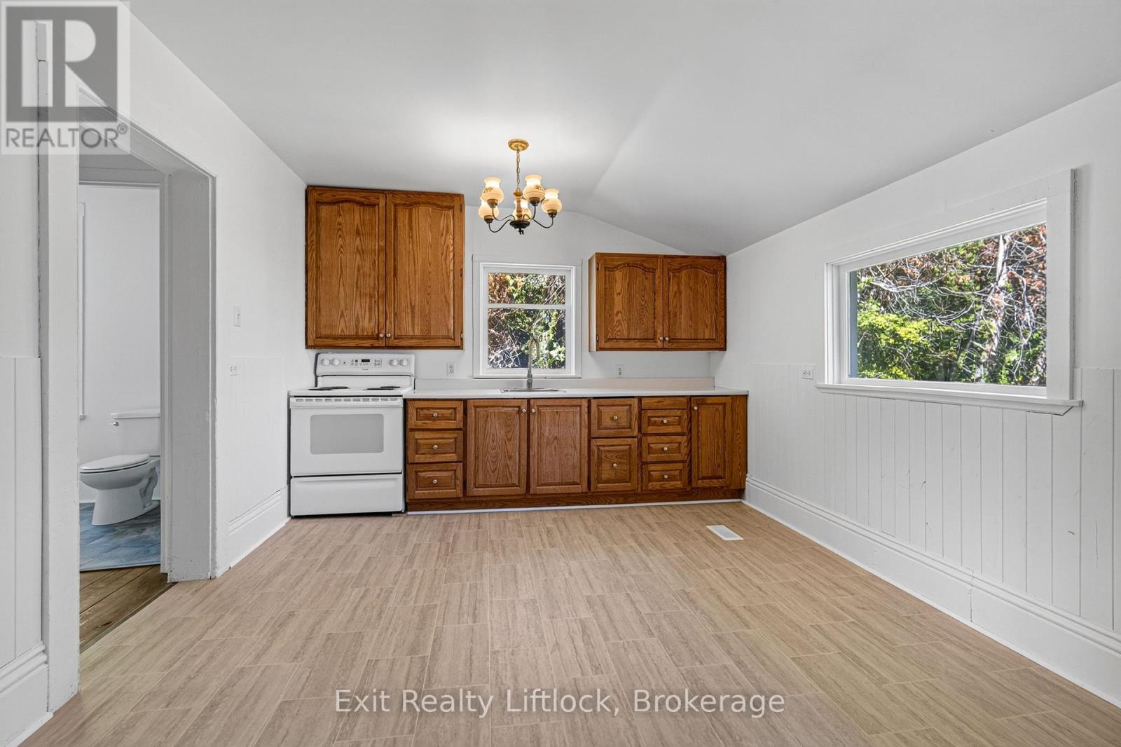1952 County Rd 6 Road, Douro-Dummer, Ontario  K0L 2H0 - Photo 21 - X13726650