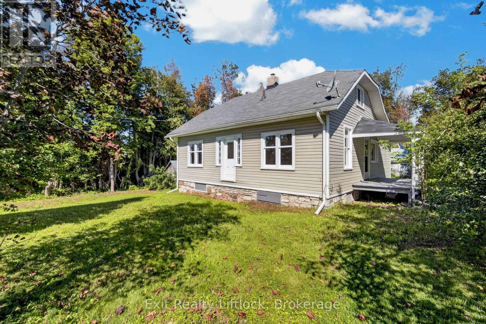 1952 County Rd 6 Road, Douro-Dummer, Ontario  K0L 2H0 - Photo 5 - X13726650