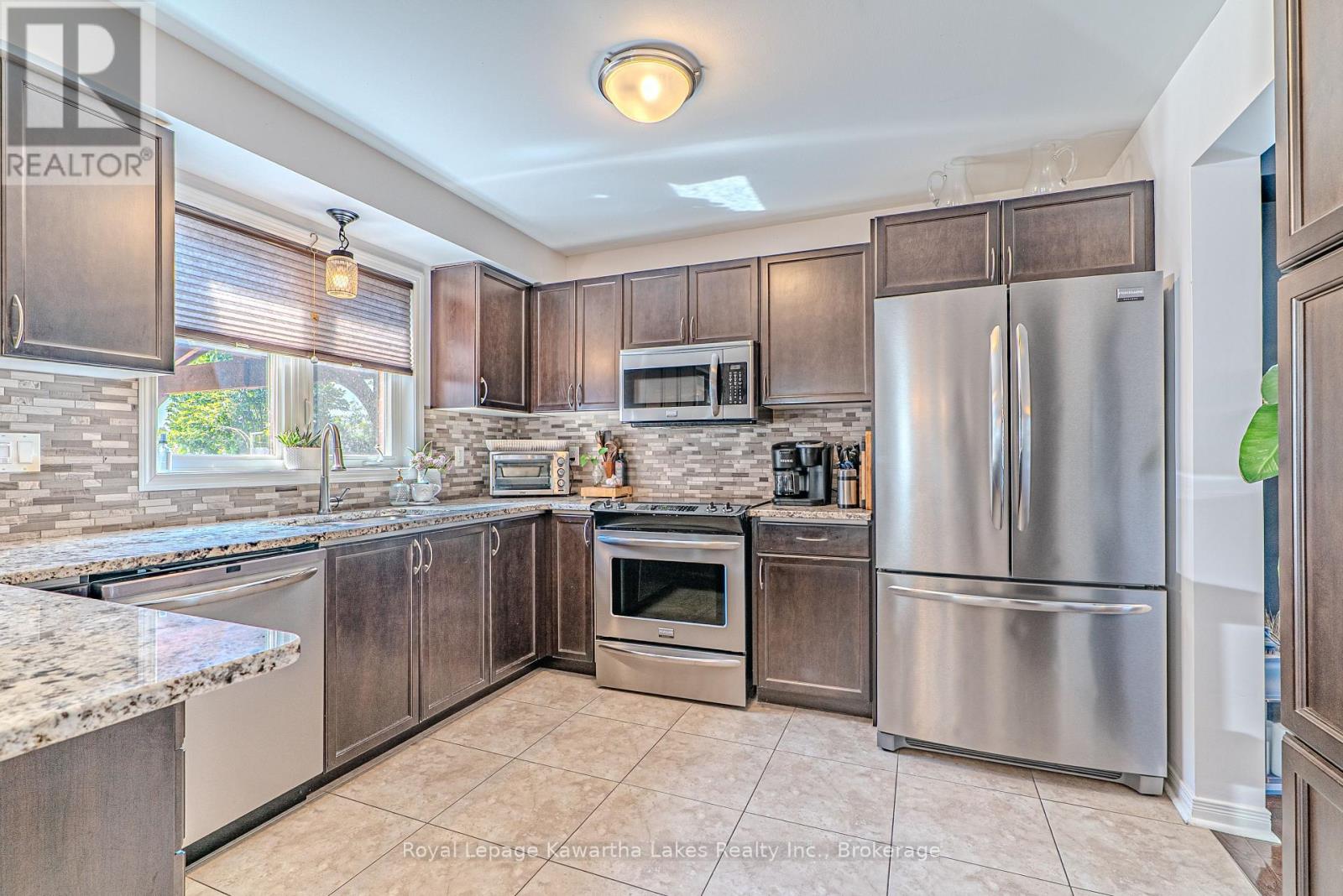 9 Power Court, Kawartha Lakes (Ops), Ontario  K9V 0C6 - Photo 15 - X13726848
