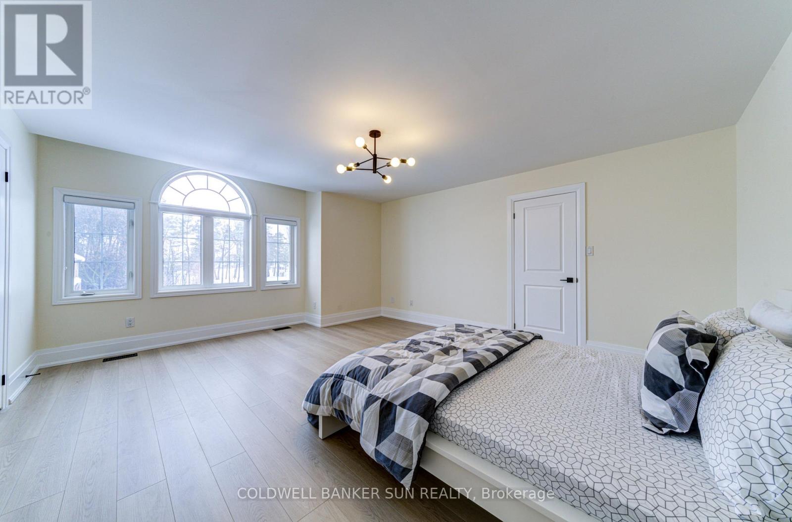 33 Ellis Crescent, Kawartha Lakes (Lindsay), Ontario  K9V 0A5 - Photo 33 - X13727590
