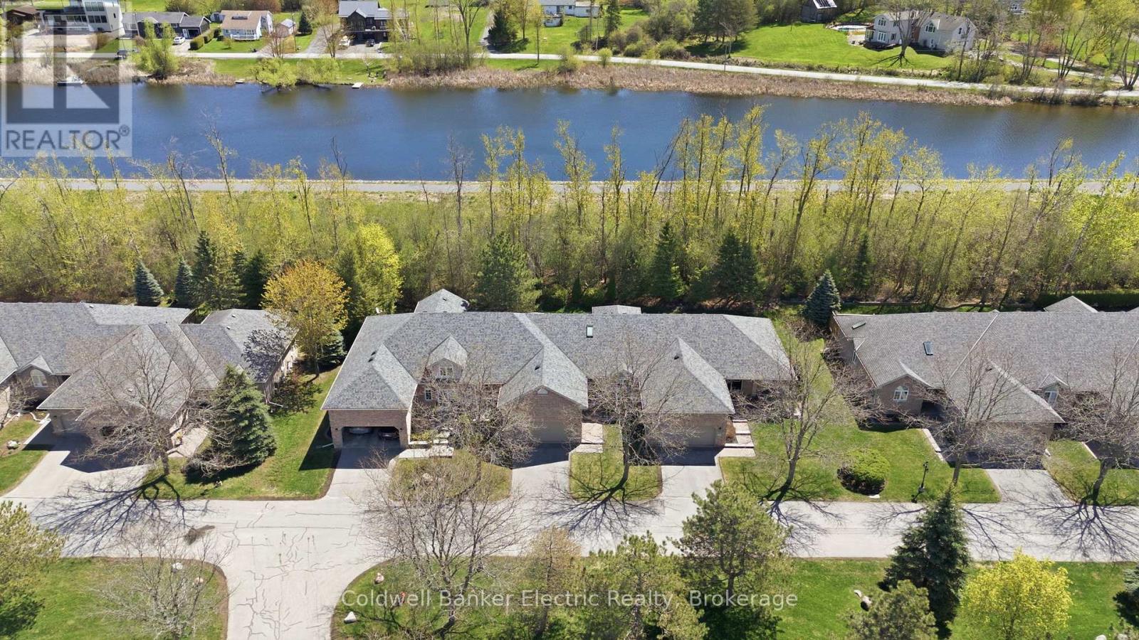 40 - 300 Franmor Drive, Peterborough (Ashburnham Ward 4), Ontario  K9H 7R2 - Photo 2 - X13727820