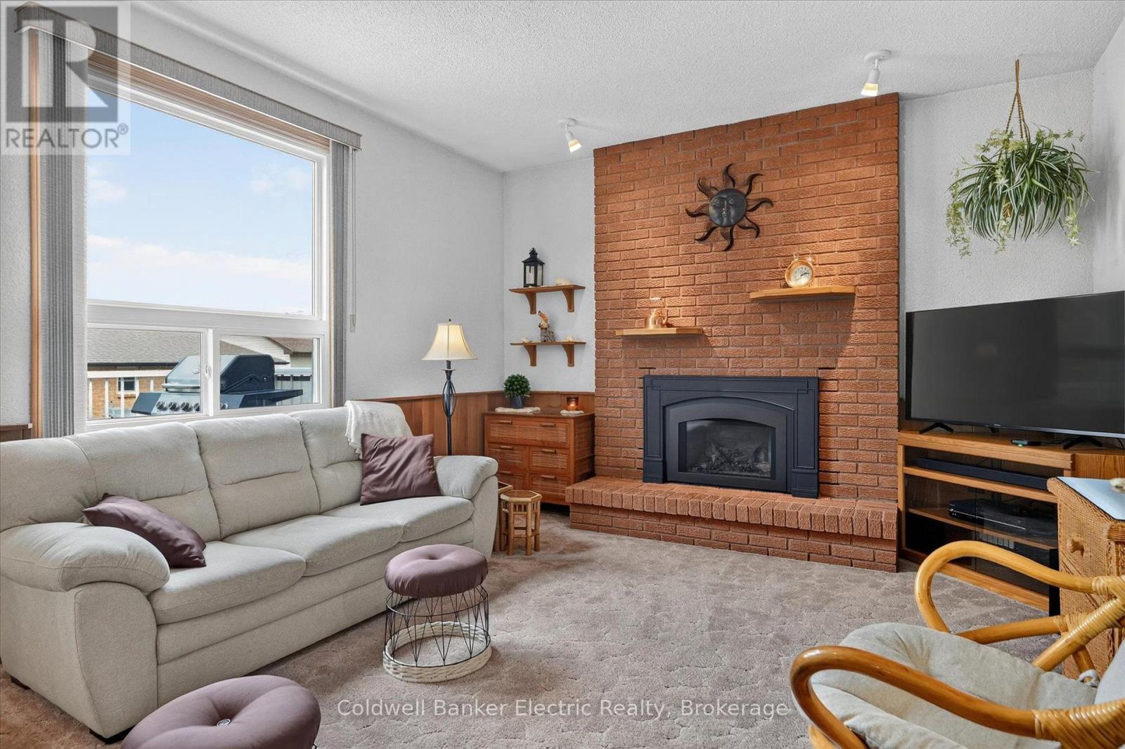 948 Smithside Court, Peterborough (Monaghan Ward 2), Ontario  K9J 8E2 - Photo 13 - X13729070