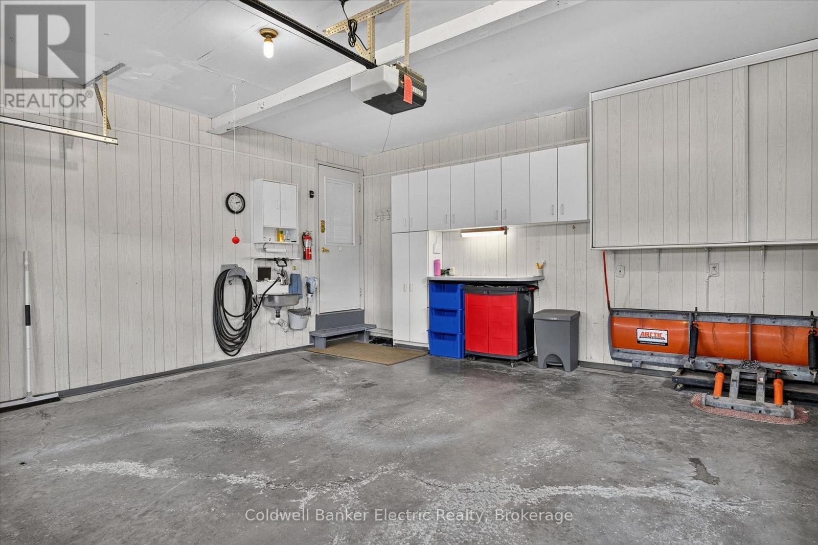 948 Smithside Court, Peterborough (Monaghan Ward 2), Ontario  K9J 8E2 - Photo 17 - X13729070