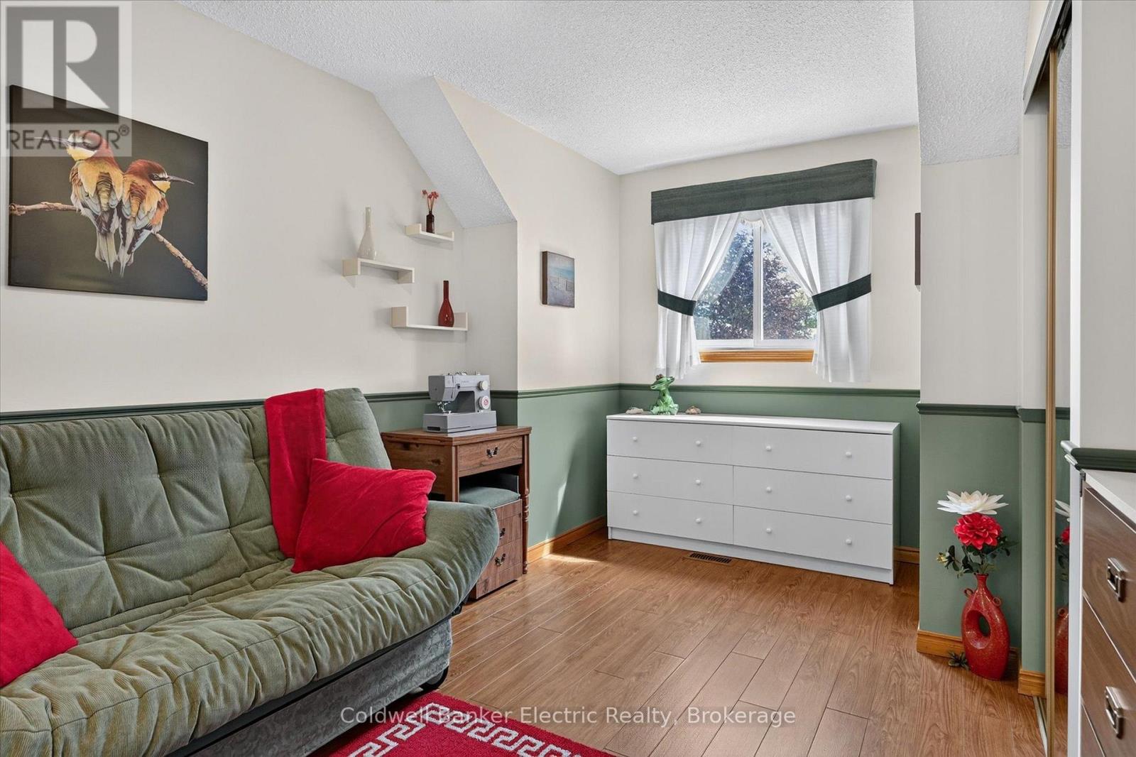 948 Smithside Court, Peterborough (Monaghan Ward 2), Ontario  K9J 8E2 - Photo 27 - X13729070
