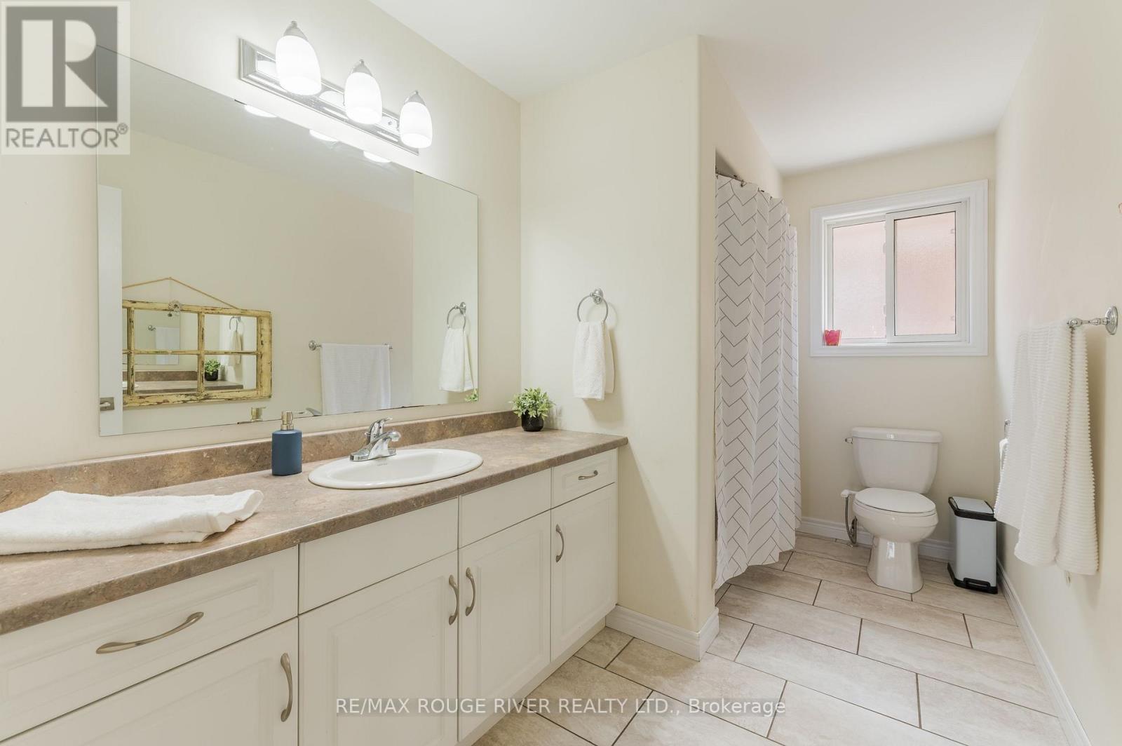969 Avery Avenue, Peterborough (Monaghan Ward 2), Ontario  K9J 0G9 - Photo 26 - X13729186