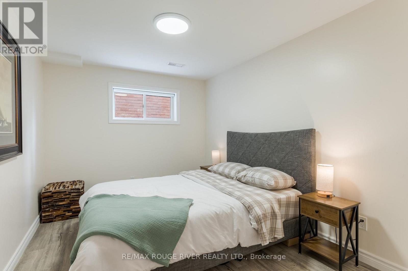 969 Avery Avenue, Peterborough (Monaghan Ward 2), Ontario  K9J 0G9 - Photo 28 - X13729186