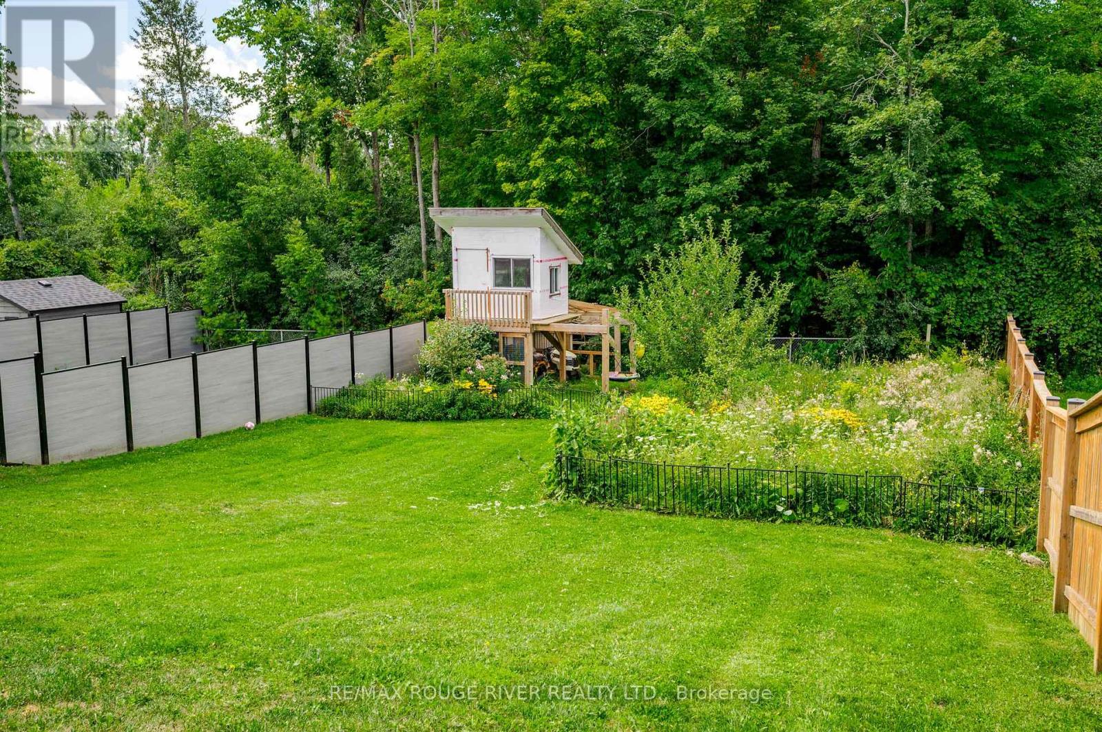 969 Avery Avenue, Peterborough (Monaghan Ward 2), Ontario  K9J 0G9 - Photo 36 - X13729186