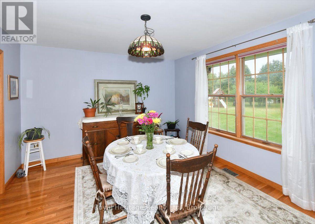 476 Emily Park Road, Kawartha Lakes (Emily), Ontario  K0L 2W0 - Photo 18 - X13730112