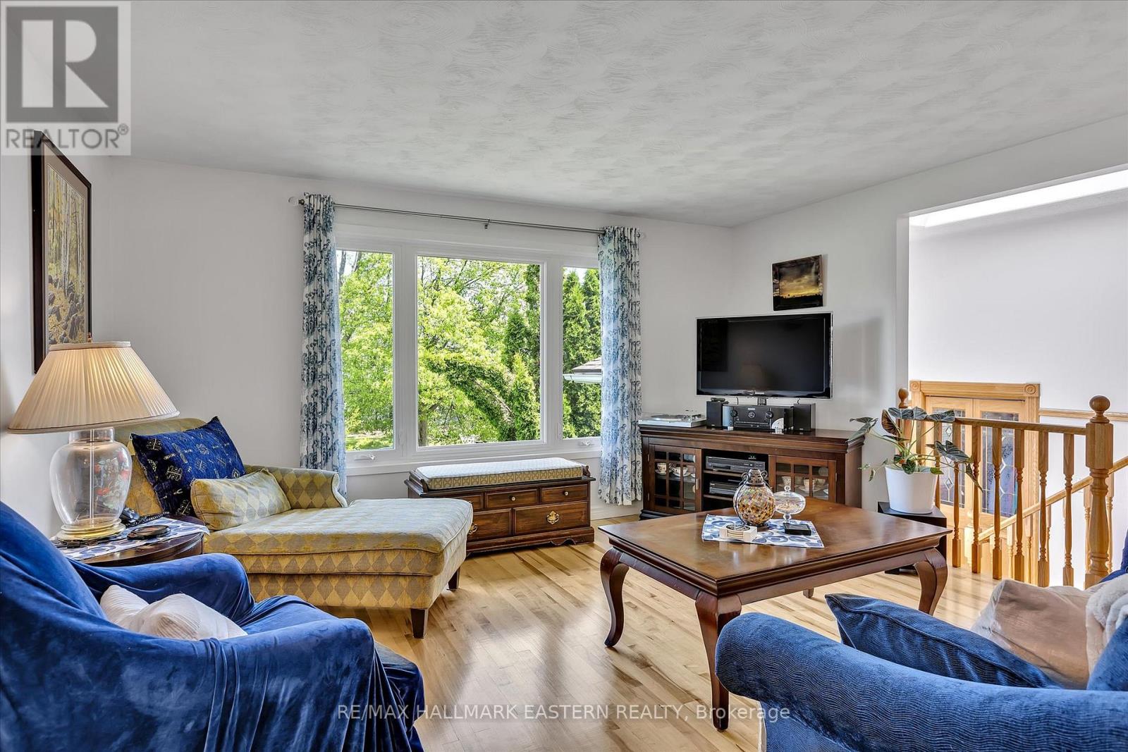 959 Golfview Road, Peterborough (Otonabee Ward 1), Ontario  K9J 7W2 - Photo 3 - X13730428