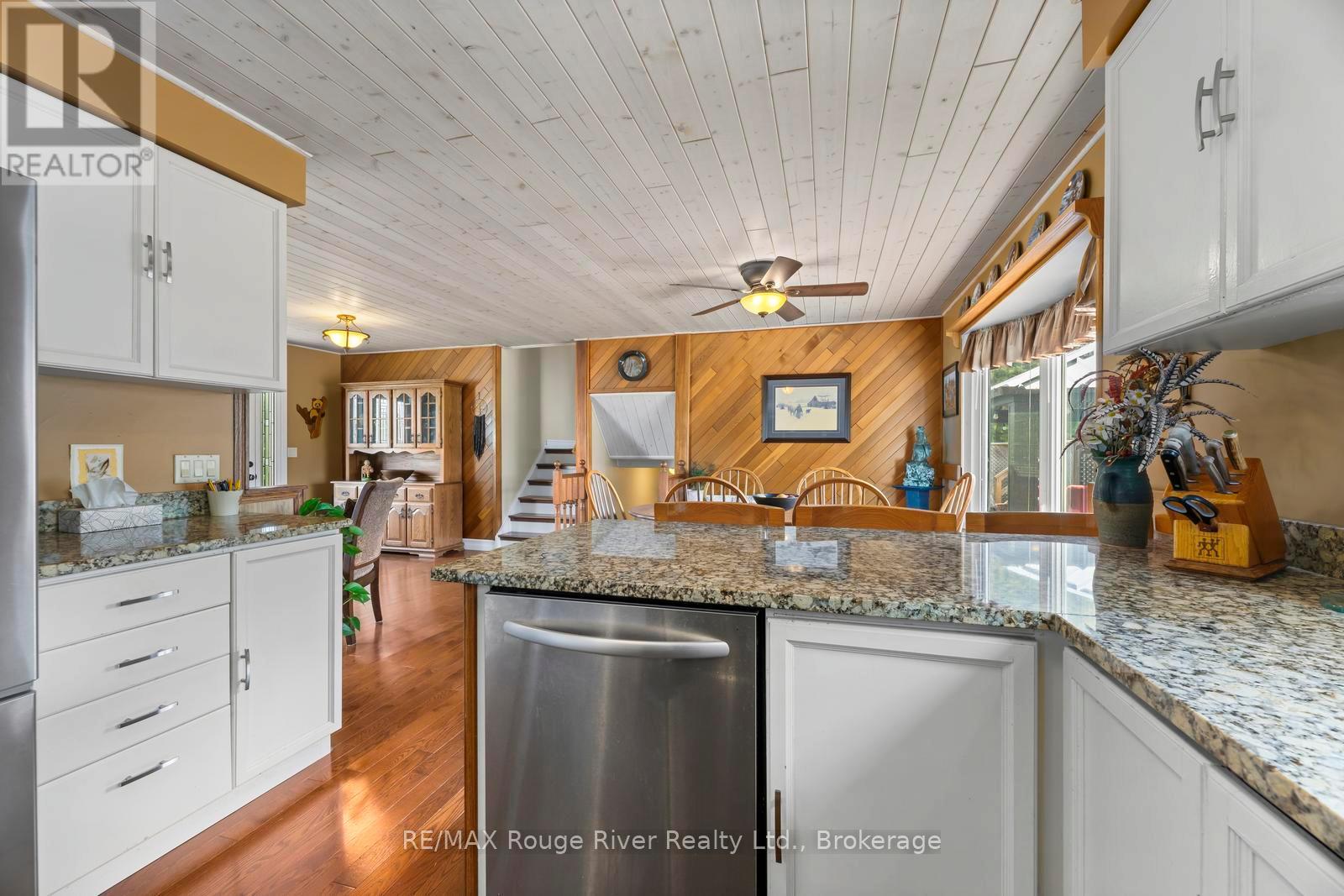 6 Hamilton Drive, Kawartha Lakes (Manvers), Ontario  L0A 1A0 - Photo 11 - X13730454