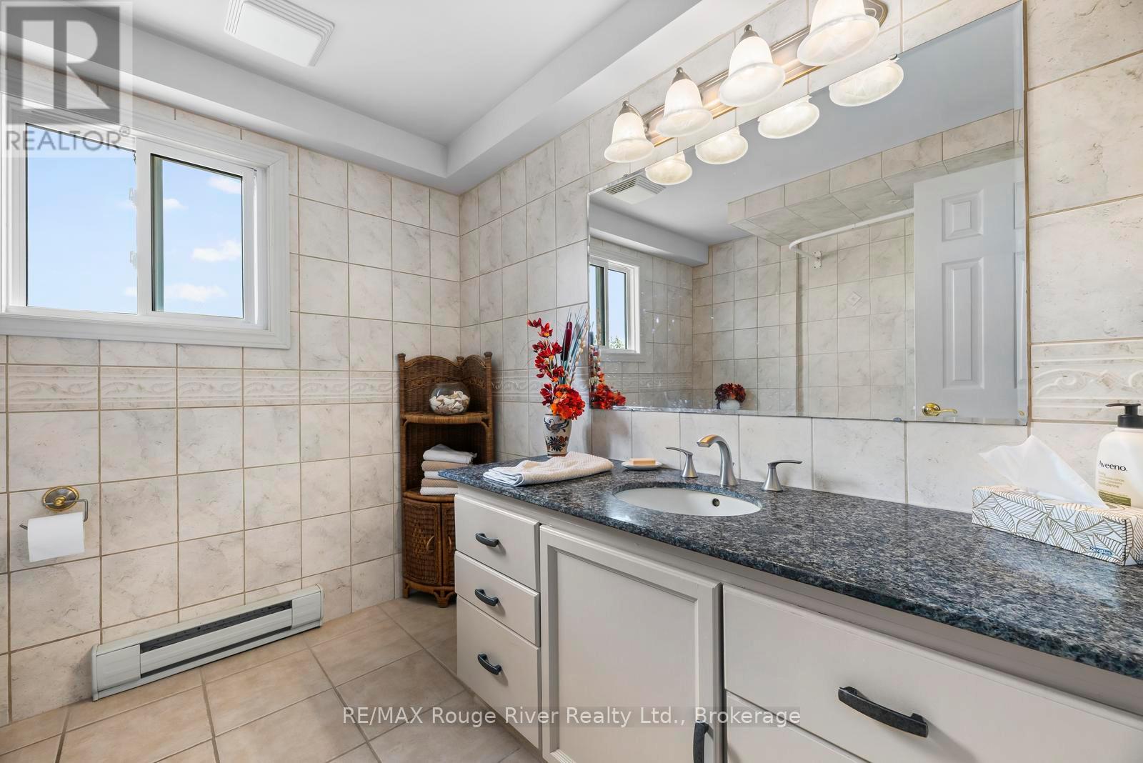 6 Hamilton Drive, Kawartha Lakes (Manvers), Ontario  L0A 1A0 - Photo 22 - X13730454
