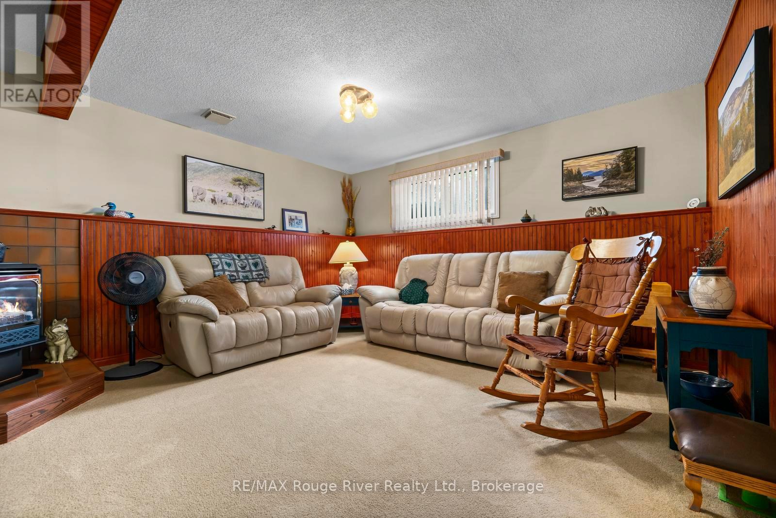 6 Hamilton Drive, Kawartha Lakes (Manvers), Ontario  L0A 1A0 - Photo 24 - X13730454
