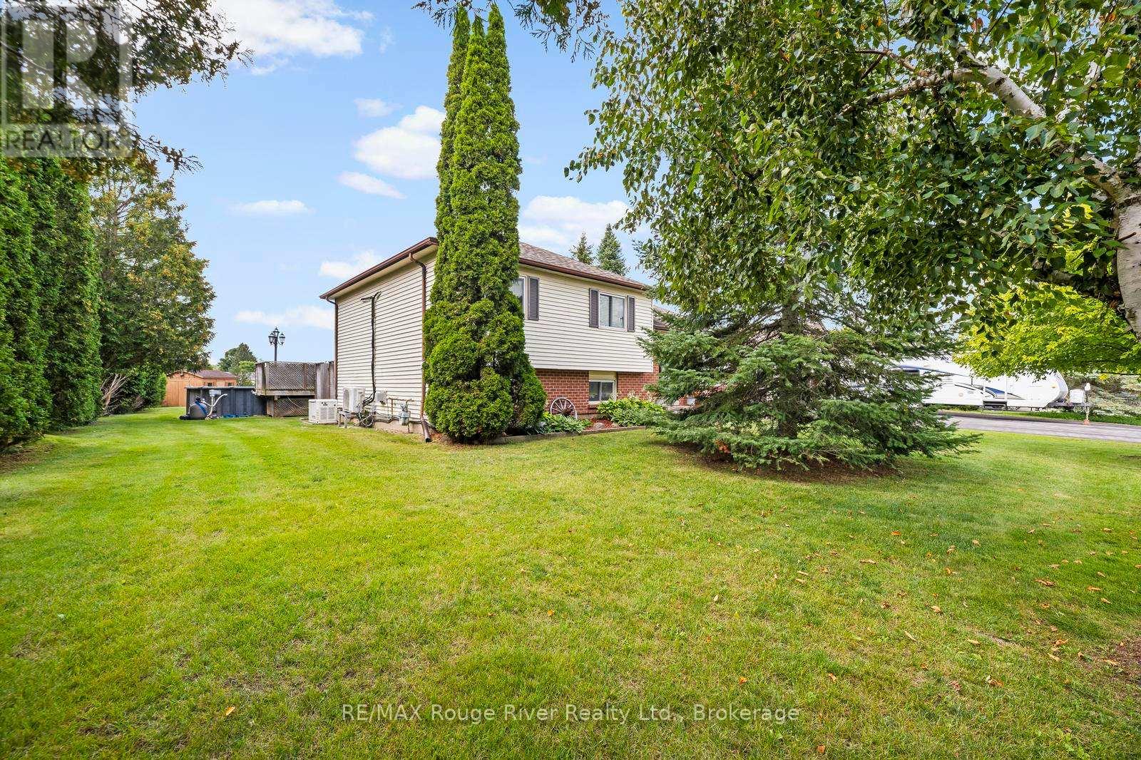 6 Hamilton Drive, Kawartha Lakes (Manvers), Ontario  L0A 1A0 - Photo 3 - X13730454