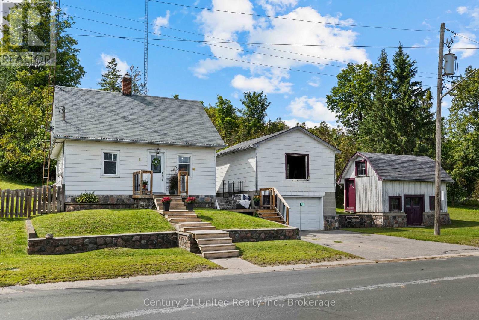 882 Peterborough Street, Douro-Dummer, Ontario  K0L 3A0 - Photo 22 - X13730580