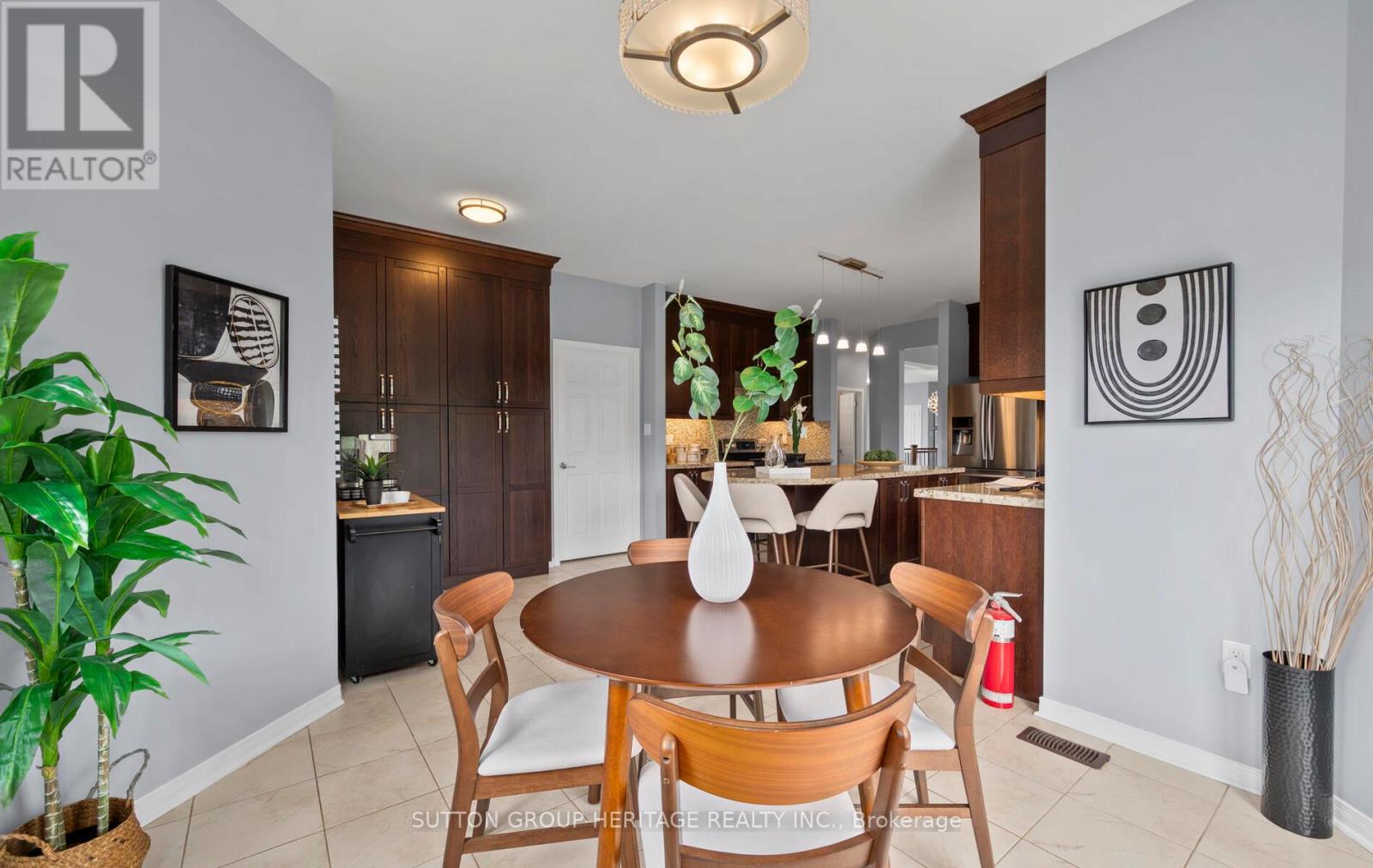 61 Songbird Crescent, Kawartha Lakes (Ops), Ontario  K9V 0A9 - Photo 12 - X13730898