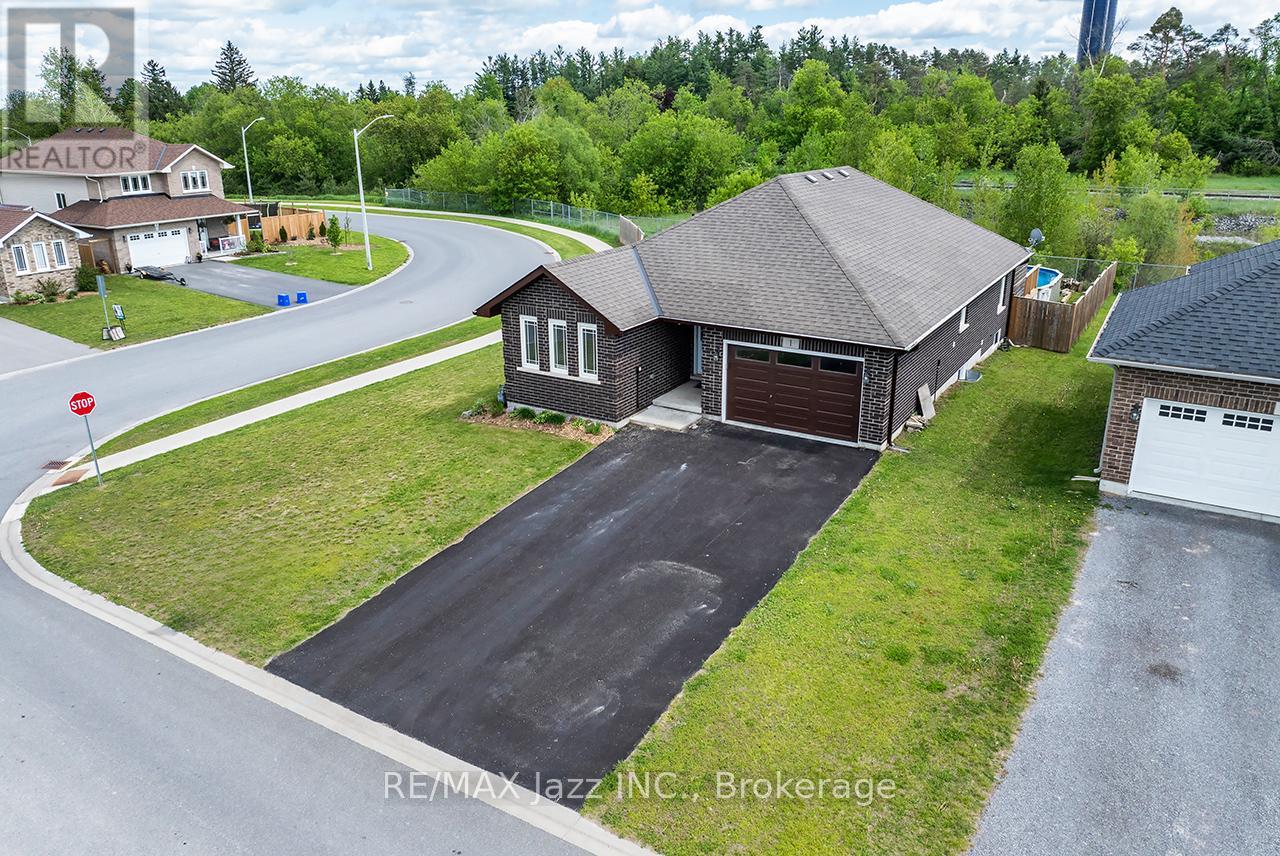 1 Millpond Lane, Asphodel-Norwood (Norwood), Ontario  K0L 2V0 - Photo 2 - X13731088