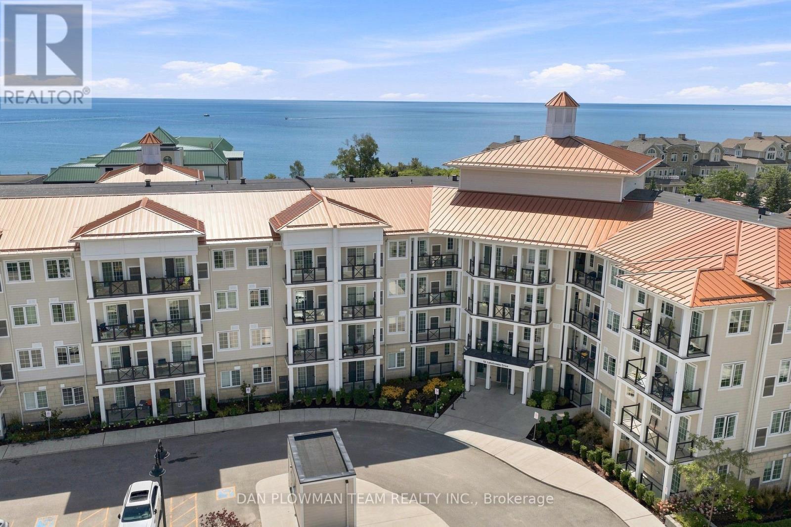 424 - 50 LAKEBREEZE DRIVE, clarington (newcastle), Ontario