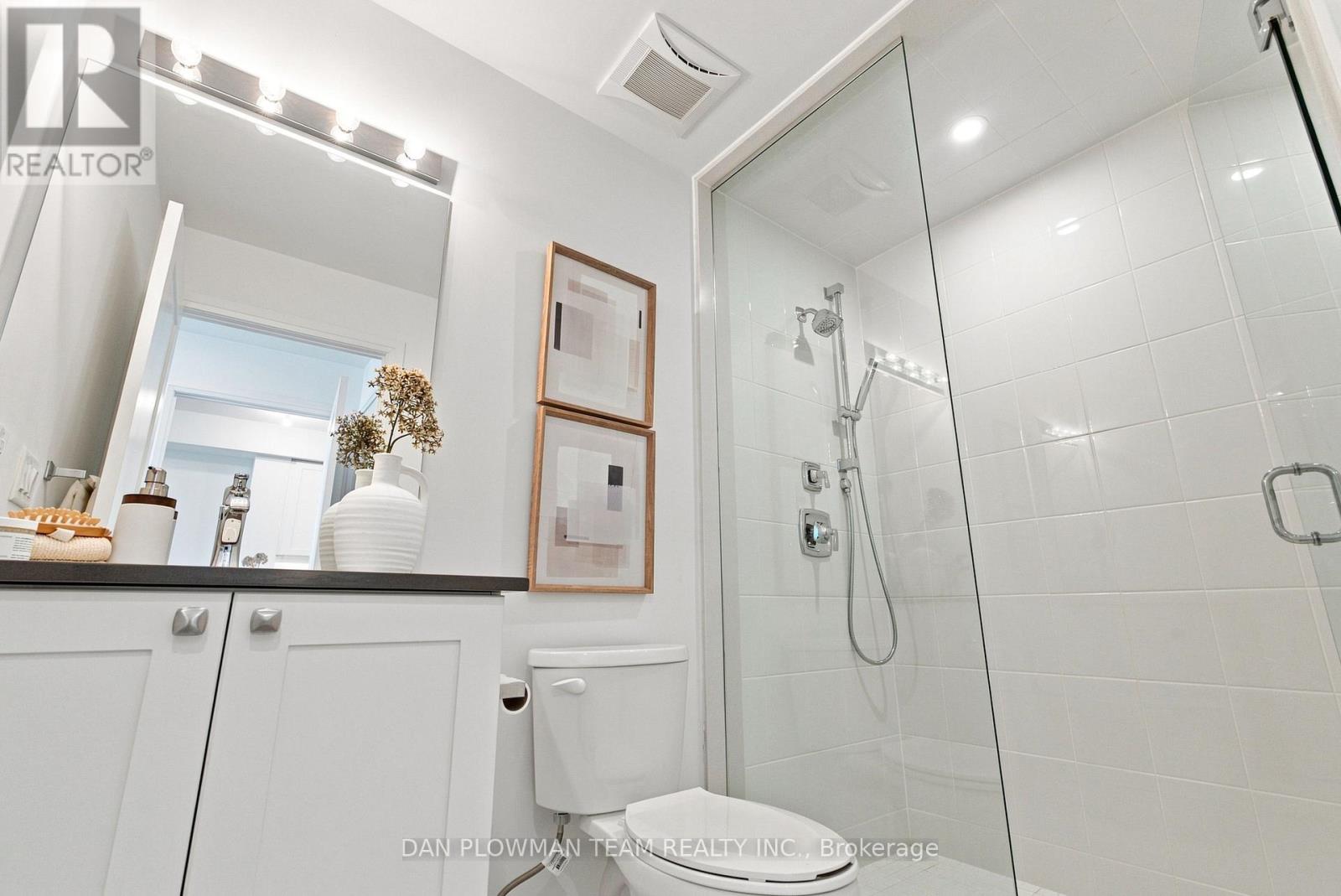 424 - 50 Lakebreeze Drive, Clarington (Newcastle), Ontario  L1B 0V9 - Photo 14 - E13731786
