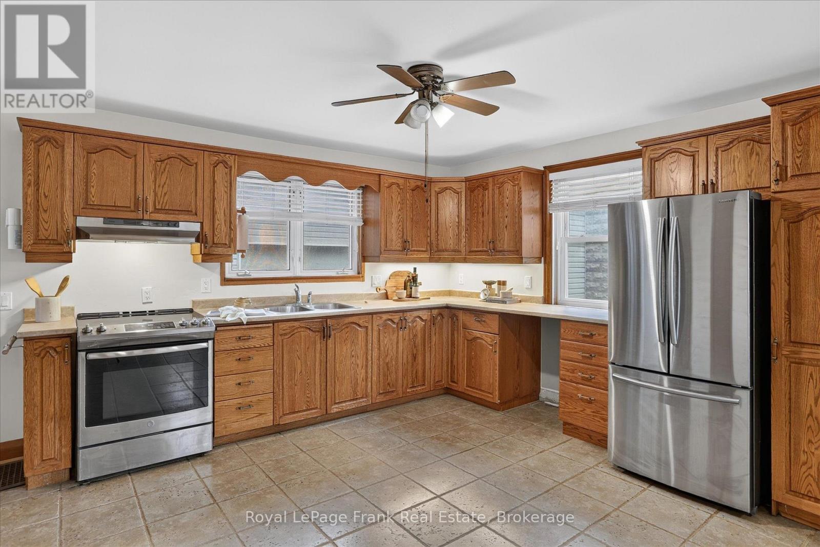 174 Sophia Street, Peterborough (Ashburnham Ward 4), Ontario  K9H 1E5 - Photo 10 - X13731820