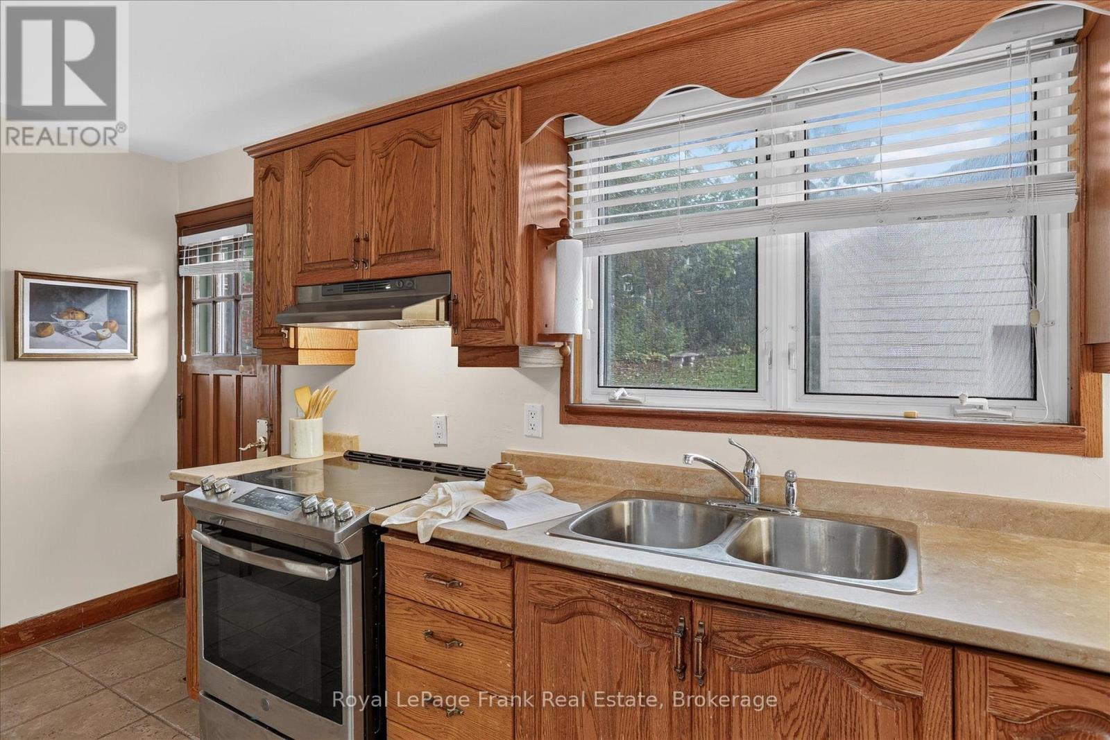 174 Sophia Street, Peterborough (Ashburnham Ward 4), Ontario  K9H 1E5 - Photo 12 - X13731820