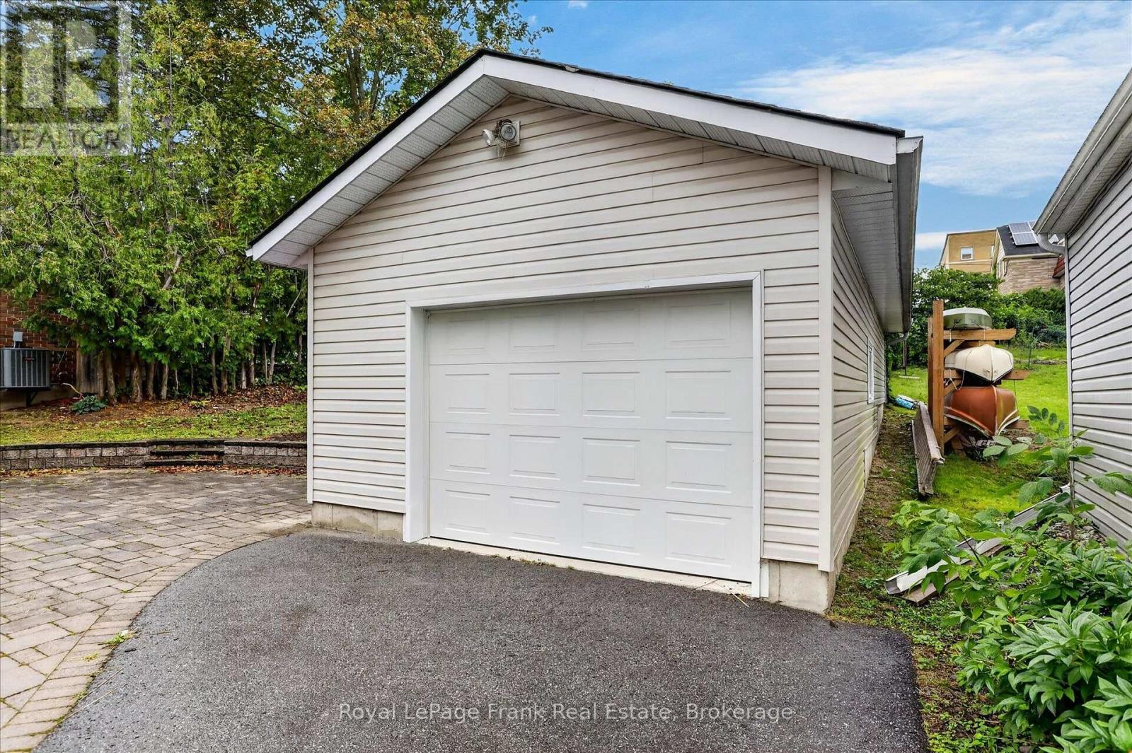 174 Sophia Street, Peterborough (Ashburnham Ward 4), Ontario  K9H 1E5 - Photo 38 - X13731820